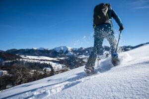 wandern mit Schneeschuhen