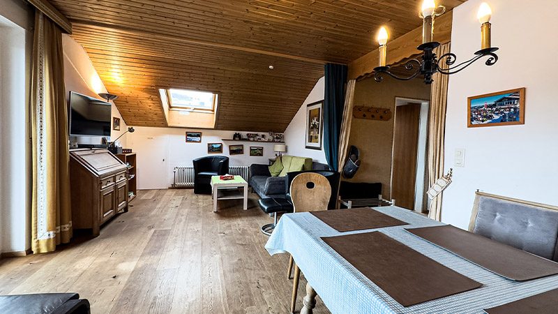 Ferienwohnung-_0001_Ferienwohnung_Hochgratblick_Oberstaufen_SteibissWohnzimmer_06